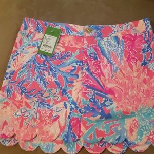 Size 2 Brand New with Tags Lilly Pulitzer Skort